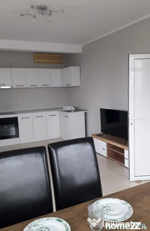 De inchiriat 2 apartamente cu 2 camere, etaj 1/2, strada ... - Galati (Galati)