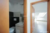 Apartament la mansardă – peste 140 mp utili | 3 dormit...