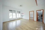 Apartament la mansardă – peste 140 mp utili | 3 dormit...