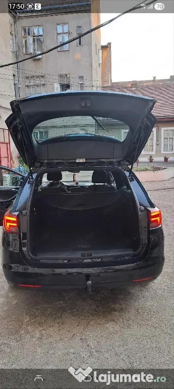 Opel Astra K Sports Tourer 1.6 CUTIE manuală