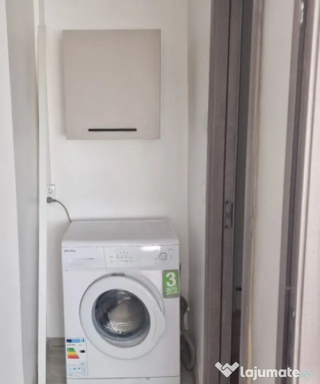 Apartament 2 camere ,decomandat ,55 mp utili ,zona Rovine - Craiova (Dolj)
