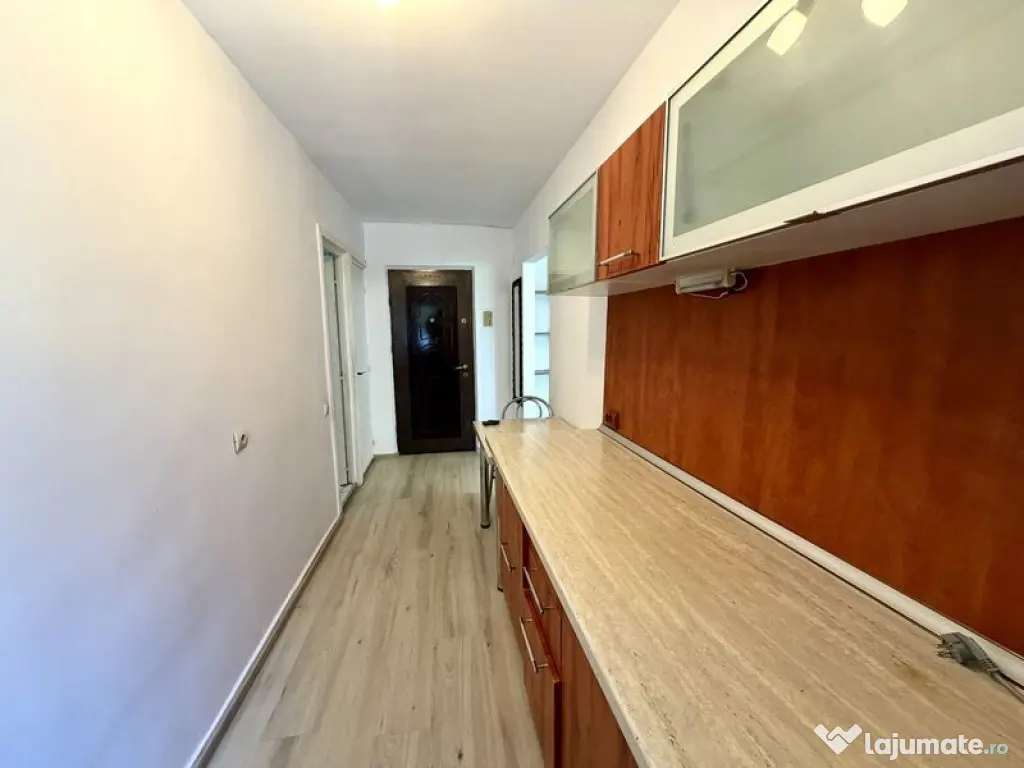 Vitan mall vlaic voda etaj 3 - Bucuresti (Bucuresti-Ilfov)