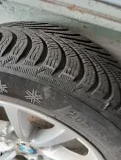 Vand 4 jante bmw cu anvelope 205/55/16 
