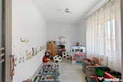 Casă în Pecica, gata de mutare – renovată și comple... 