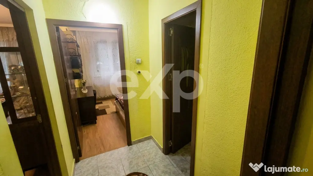 NEGRU VODA | 3 camere | semidecomandat | centrala termica - Pitesti (Arges)