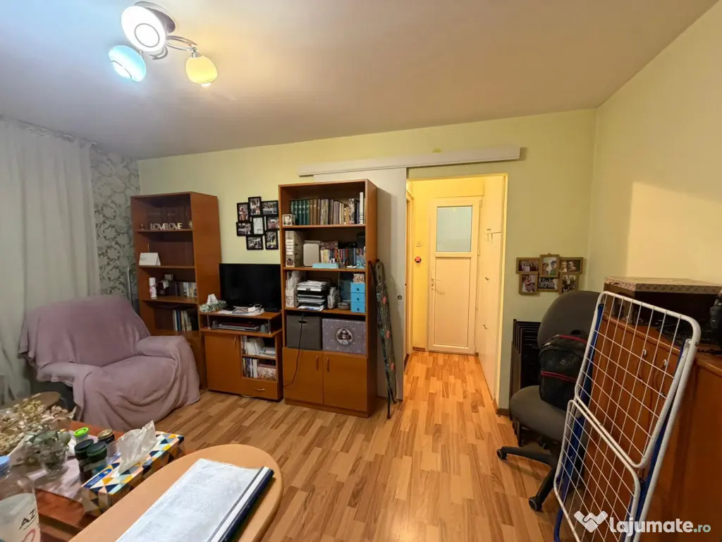 Sos Giurgiului, Piața Progresul, 2 camere, 37mp etaj 1, sem - Bucuresti (Bucuresti-Ilfov)