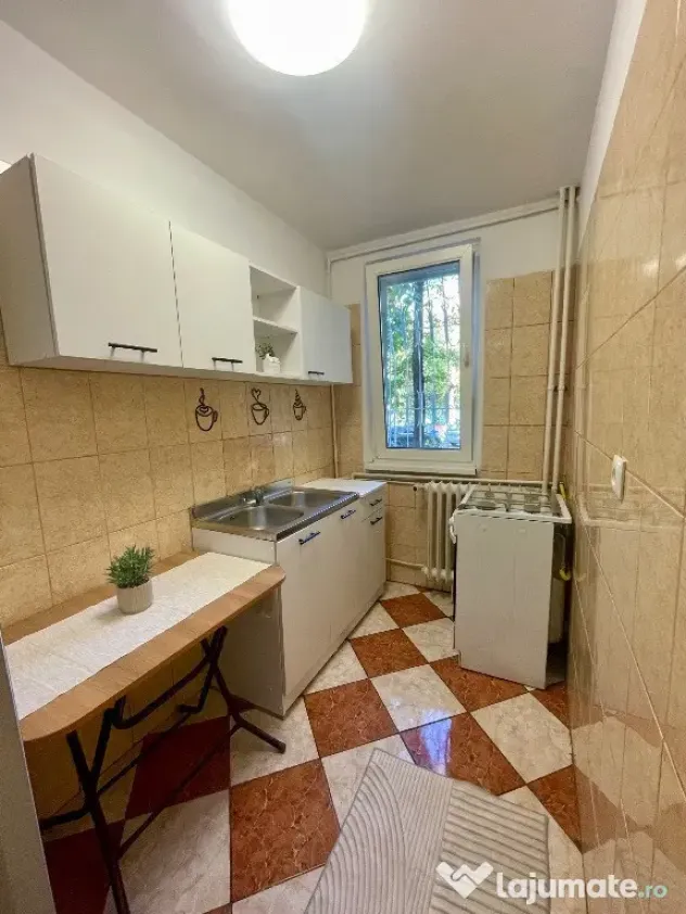 Inchiriez garsoniera Romancierilor - Bucuresti (Bucuresti-Ilfov)