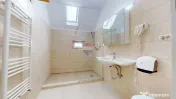 Apartament 3 camere Premium | Ultra dotat | Curte privat?... 