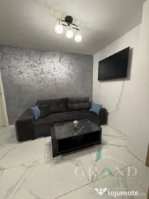 Apartament 2 camere de vanzare , zona Vivo, Floresti.