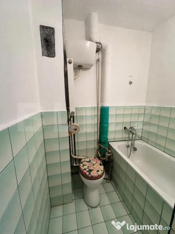 Apartament 3 camere, 35 mp, zona Micro 1 - Turda (Cluj)