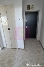 Apartament 3 camere de vanzare in Ploiesti, zona Cameliei 