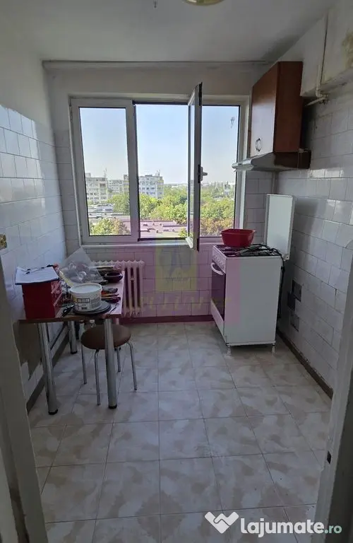 Apartament 3 camere de vanzare in Ploiesti, zona Cameliei - Ploiesti (Prahova)