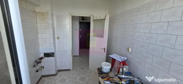 Apartament 3 camere de vanzare in Ploiesti, zona Cameliei - Ploiesti (Prahova)