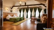 Hotel 3* Pensiune 4*, piscina, teren tenis, 6.200mp parc p 