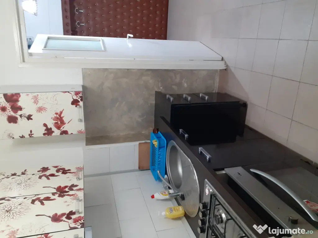 Proprietar, închiriez apartament 2 camere, Constanta