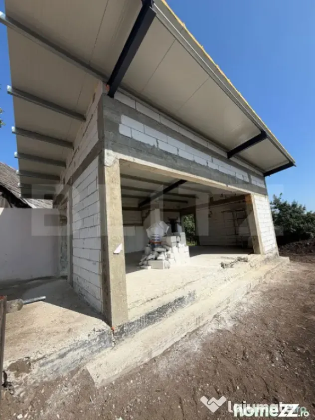 Spatiu comercial de inchiriat, 65 mp, vitrina si terasa, zon - Suceava (Suceava)
