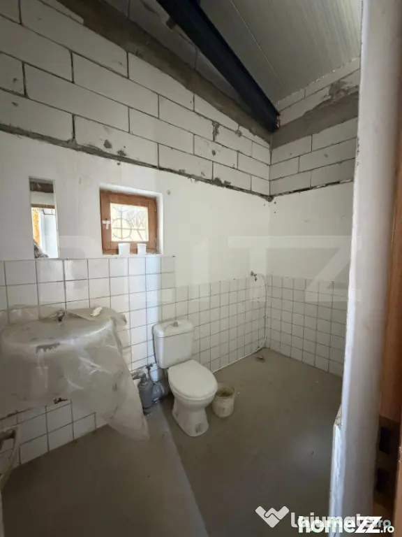 Spatiu comercial de inchiriat, 65 mp, vitrina si terasa, zon - Suceava (Suceava)