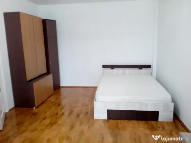 Proprietar inchiriez garsoniera fara intermediari 40.5 mp locuibili Subcetate
