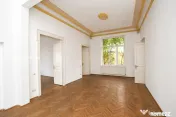 Vilă 1940 | 11 Camere | Curte | Romana | Ultracentral 
