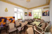 Vilă 1940 | 11 Camere | Curte | Romana | Ultracentral 