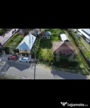 Teren 1.595 mp cu acces la DS 379 + construcții existente ? 