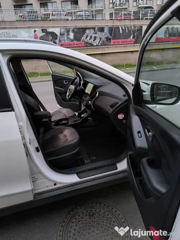 Hyundai Ix 35 2012 4x4 SUV automat