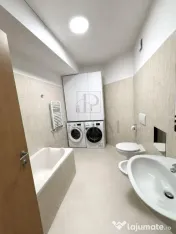 TORONTAL - BLOC NOU - 3 CAMERE - 2 BAI - ETAJ 3 LIFT - DECOM 