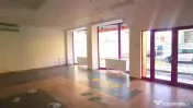 DE INCHIRIAT - SPATIU COMERCIAL CENTRAL 92 MP 