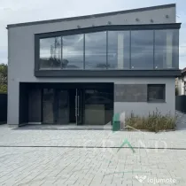 DE ÎNCHIRIAT–Spațiu Comercial/Birouri/Clinică–162 mp