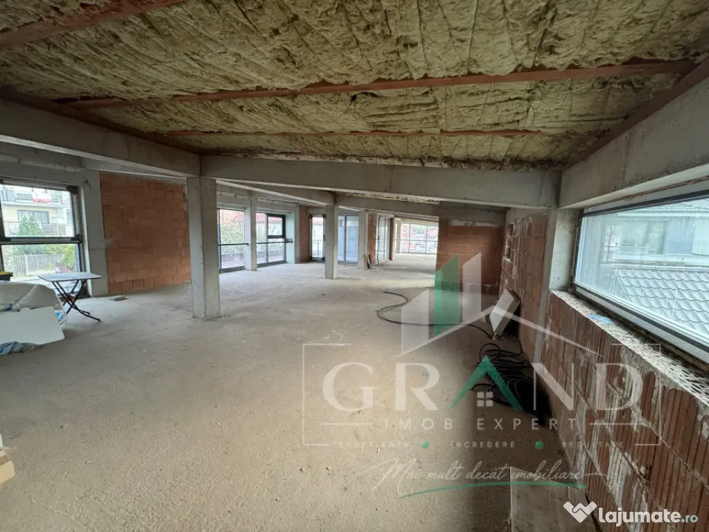 DE ÎNCHIRIAT–Spațiu Comercial/Birouri/Clinică–162 mp - Floresti (Cluj)