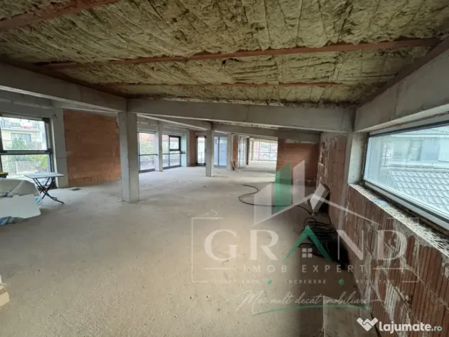 DE ÎNCHIRIAT–Spațiu Comercial/Birouri/Clinică–162 mp - Floresti (Cluj)