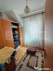 Casă în zonă centrală partea de sus a orasului 