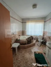 Casă în zonă centrală partea de sus a orasului 