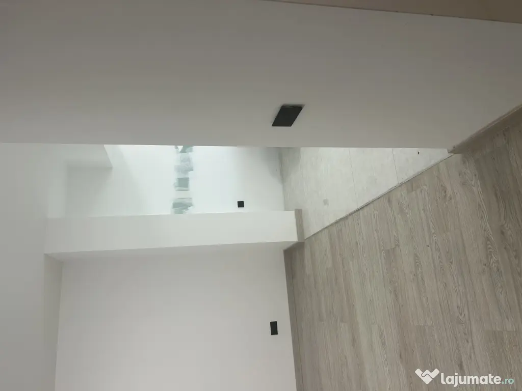 Apartament 2 camere nemobilat in Select Residences