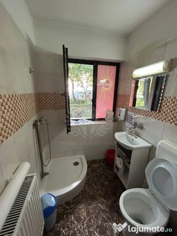 SPATIU COMERCIAL// PARTER //PIAȚA NORD - Ploiesti (Prahova)