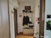 Apartament 2 camere Astra ,etaj intermediar,parcare,90000 Eu
