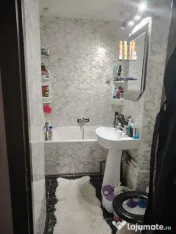 Apartament 2 camere Astra ,etaj intermediar,parcare,90000 Eu