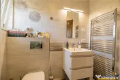 Casa 2019 in Brasov:3 dormitoare supanta, terasa,2 balcoane,