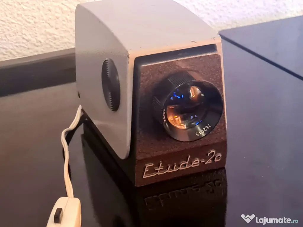 Proiector diapozitive / diafilme Etude-20 – vintage, funcțional