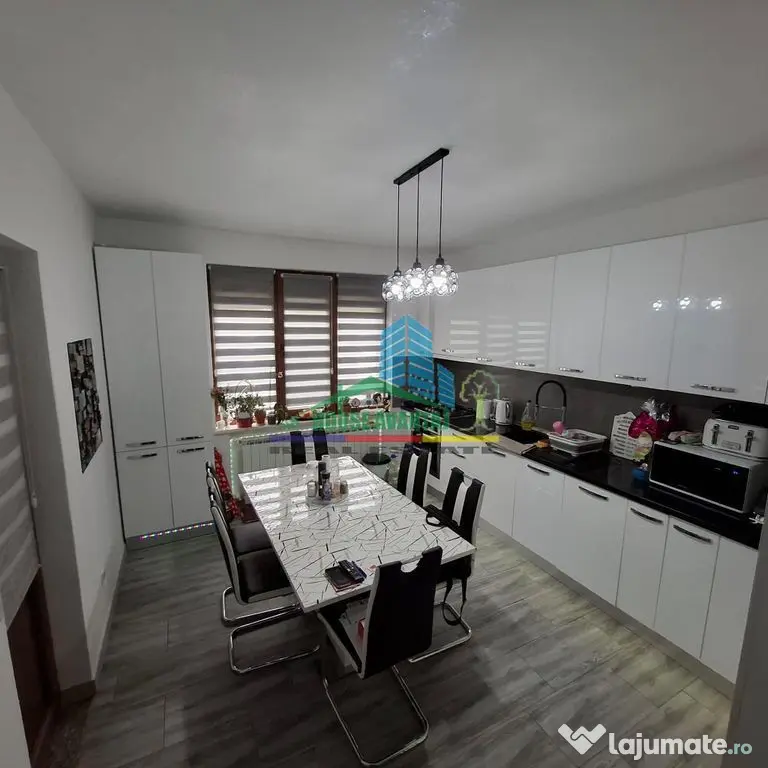 Casa de vanzare în cartier Sud Focșani-Militari - Focsani (Vrancea)