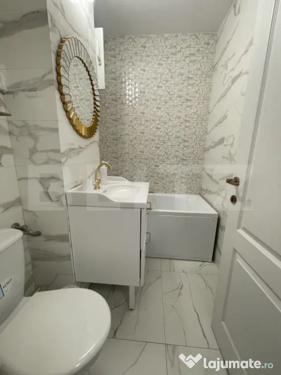 Apartament modern cu 3 camere, renovat complet, mobilat și - Zalau (Salaj)