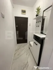Apartament modern cu 3 camere, renovat complet, mobilat și 