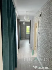 Apartament Modern | 3 Camere | Lift | Etaj 1 | Parcare | Cur