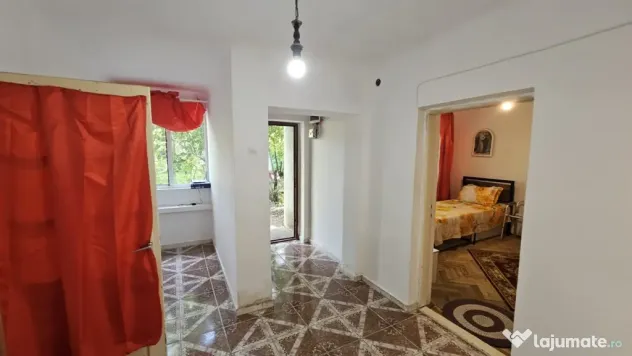 Zona Dorobanțu - Casă Sc-99mp, teren 781 mp – 64900eu - Ploiesti (Prahova)
