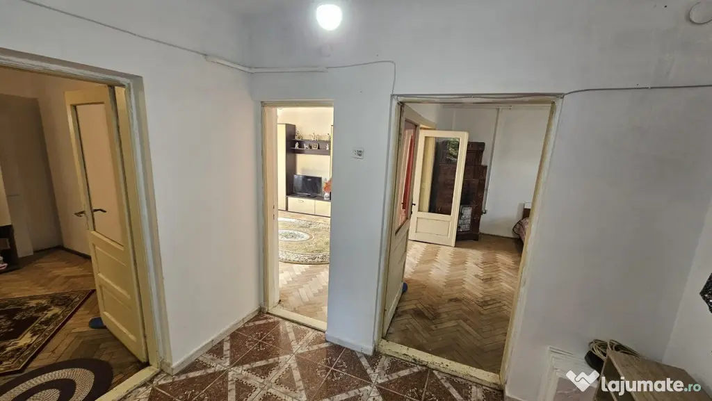 Zona Dorobanțu - Casă Sc-99mp, teren 781 mp – 64900eu - Ploiesti (Prahova)
