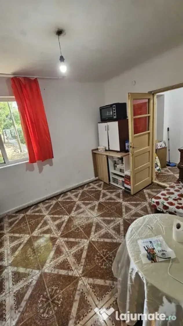 Zona Dorobanțu - Casă Sc-99mp, teren 781 mp – 64900eu - Ploiesti (Prahova)