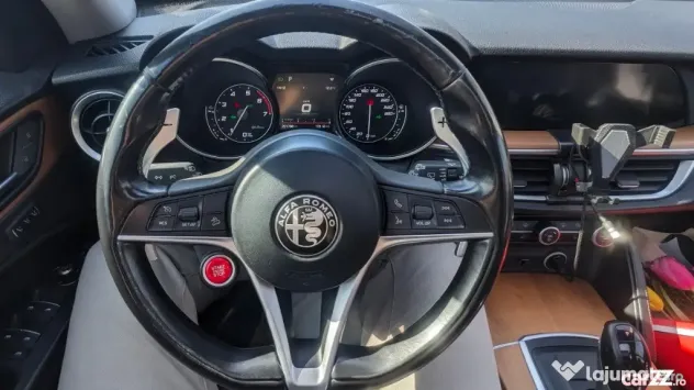 Alfa Romeo Stelvio Pornire cheie, trapa panoramica, piele, winter pack, carlig r - Magurele (Bucuresti-Ilfov)