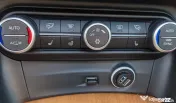 Alfa Romeo Stelvio Pornire cheie, trapa panoramica, piele, winter pack, carlig r 