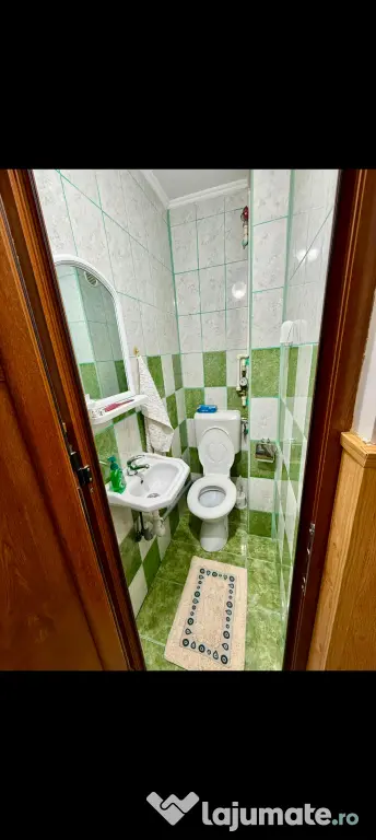 Apartament cu 3 camere