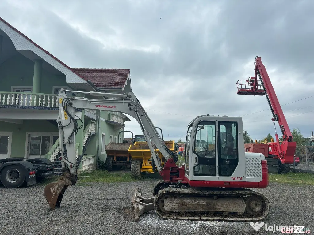 Miniexcavator Takeuchi TB175, 8 tone, 2011 - Negresti Oas (Satu-Mare)